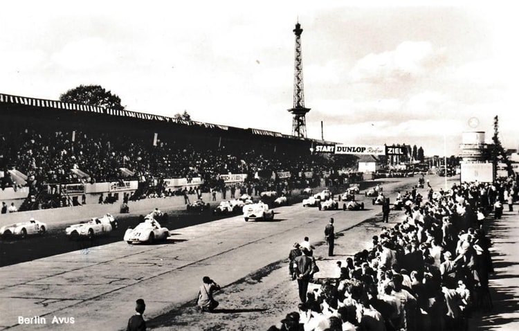 AVUS historical photo from 1932